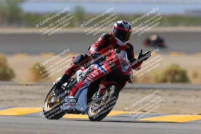 media/Oct-08-2022-SoCal Trackdays (Sat) [[1fc3beec89]]/Turn 14 (1050am)/